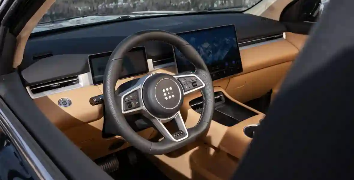 Новость EVOLUTE (Тест-драйв российского «гибрида» EVOLUTE&nbsp;i‑SPACE: теперь и с полным приводом)